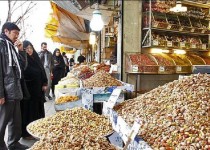 قیمت میوه شب یلدا سر به فلک کشید/ گلایه مردم از نابسامانی در بازار میوه و خشکبار
