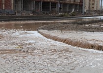 بارش باران و وقوع سیلاب در زاهدان/ جولان سیلاب ساکنان مهرشهر را غافلگیر کرد