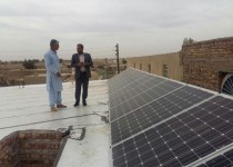 هزار نیروگاه برق خورشیدی در هامون راه اندازی می شود/دولت،برق تولیدی را تضمینی خریداری می کند