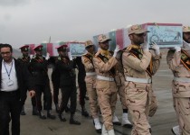 گزارش تصویری/ مراسم استقبال از 3شهید گمنام در فرودگاه زاهدان
