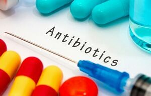 مصرف آنتی بیوتیک در ایران 16 برابر استاندارد جهانی/پزشکان به اصرار بیمار دارو تجویز نکنند