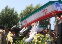 پیکر شهدای نیروی دریایی ارتش برای تشخیص هویت به تهران منتقل شد