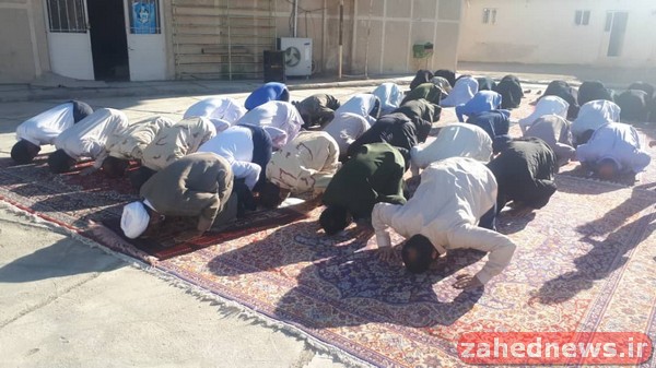 نماز عید سعید فطر در میرجاوه