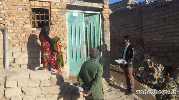 اجرای طرح خانه به خانه مقابله با کرونا  در محله های حاشیه شهر زاهدان