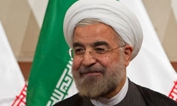 روحانی قهرمانی تیم ملی فوتبال ساحلی را تبریک گفت