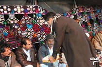 برپایی جشن وحدت و سیاه چادر در میادین اصلی زاهدان