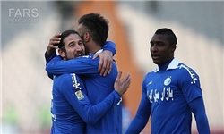 با شکست ذوب آهن استقلال به نیمه‌نهایی صعود کرد