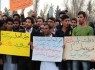 تجمع دانشجویان معترض مقابل کنسولگری پاکستان در زاهدان