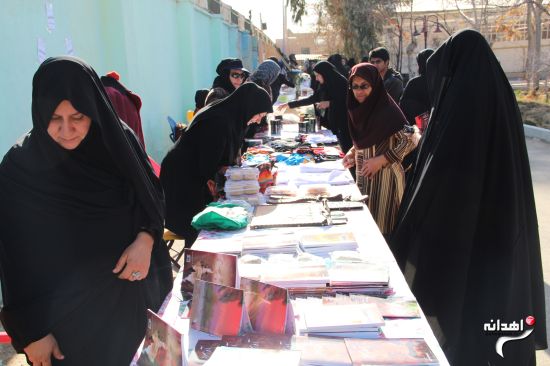 نمایشگاه صنایع دستی بانوان زاهدانی