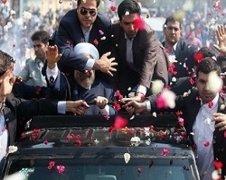 حاشیه های حضور کاروان تدبیر و امید در شهر زاهدان