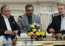 نقش‌آفرینی مستقل اتحادیه اروپا در مسائل منطقه به نفع این اتحادیه است