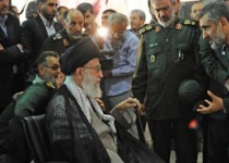 توقع دشمن در محدود شدن برنامه موشکی ايران احمقانه است