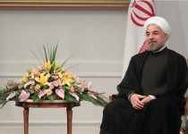 گسترش روابط با همه کشورها بویژه همسایگان برای دولت حائز اهمیت است