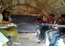 بانوان خیر مدرسه ساز احداث 5 مدرسه عشایری در سیستان و بلوچستان را تقبل کردند