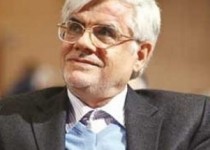 محمد رضا عارف به زاهدان می آید