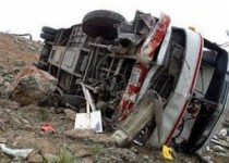 واژگونی اتوبوس ۶ کشته و ۱۵ مجروح برجای گذاشت