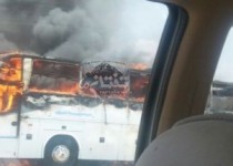 یک اتوبوس اسکانیا در مسیر خاش آتش گرفت +عکس و فیلم