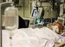 سطح هوشیاری آیت‌الله مهدوی کنی امیدوارکننده نیست