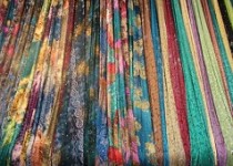 فروش پارچه های ملیونی در زاهدان/تصاویر