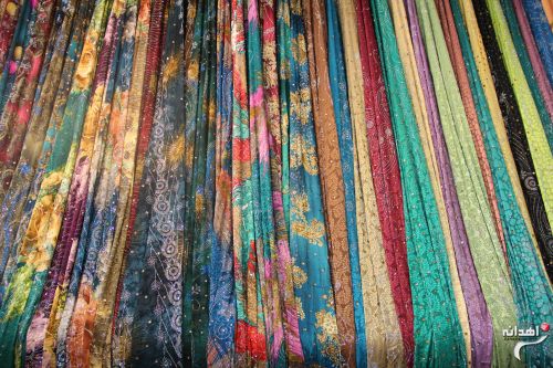 فروش پارچه های ملیونی در زاهدان/تصاویر