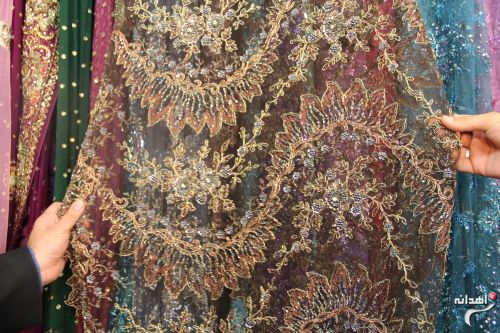 فروش پارچه های ملیونی در زاهدان/تصاویر