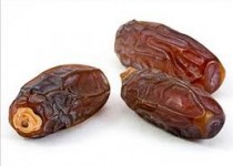 فواید باز کردن روزه با خرما