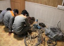 سارقان کابلهای برق در زاهدان شناسایی و دستگیر شدند سارقان کابلهای برق در زاهدان شناسایی و دستگیر شدند