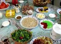 الگوی غذایی نامناسب دلیل تورم شکم در ماه رمضان