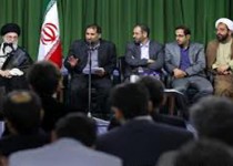 شب‌نشینی رمضانی شاعران با رهبر انقلاب