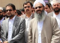 مردم فلسطین تنها نیستند ، ملت ایران همیشه حامی آنها هستند