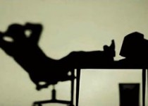 تنبلی و بازماندن از جایگاه‌های اجتماعی