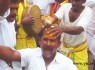 سنت عجیب و خطرناک "نارگیلی" در هند +عکس