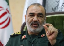 سردار سلامی از نمایشگاه نوآوری‌ها و ابداعات هوافضای سپاه بازدید کرد