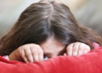 با کودک خجالتی چگونه رفتار کنیم