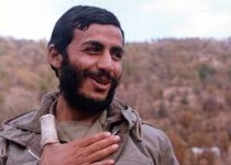 لبخندی که روی سینه ماند