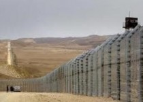 عربستان دیوار 900کیلومتری در مرز با عراق کشید