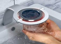از بین بردن باکتری های دست با شیر آب هوشمند/ عکس