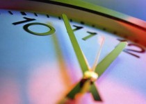 ساعت رسمی کشور یک‌ساعت به عقب کشیده می‌شود