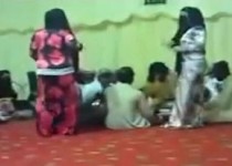 رقص دختران "جهاد نکاح" برای داعشی ها