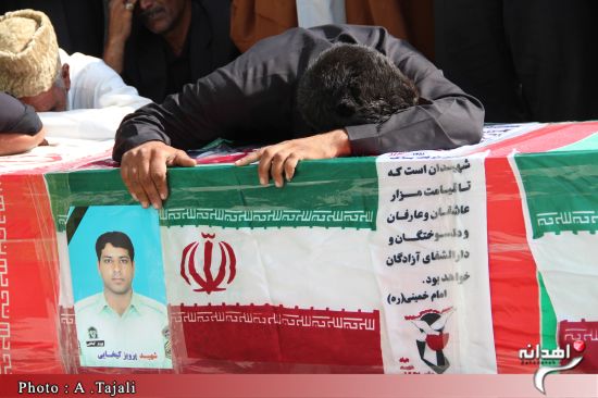 پیکر پرویز کیخایی در زاهدان تشییع شد+ تصاویر