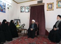 فداکاری‌ شهدا دشمن را از دستیابی به این آب و خاک مأیوس کرد