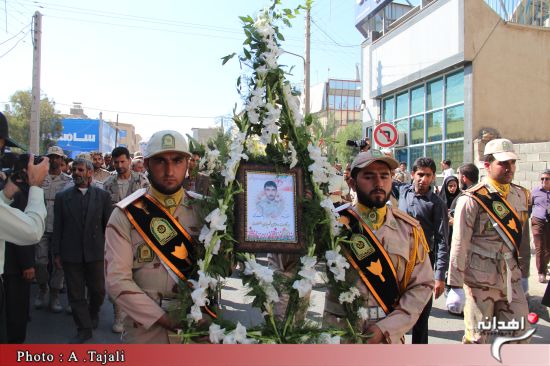 پیکر شهید باقری در زاهدان تشییع شد+تصاویر