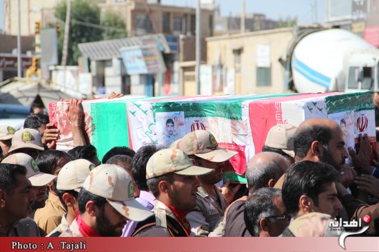 پیکر شهید باقری در زاهدان تشییع شد+تصاویر