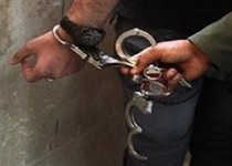 مامور قلابی کمیته امداد امام خمینی(ره) دستگیر شد/ اخاذی از افراد تحت پوشش