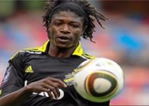 بانگورا در پرسپولیس می‌ماند یا نه؟