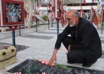 غبار روبی و عطر افشانی مزار شهدای امر به معروف و نهی از منکر زاهدان +تصاویر