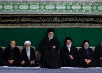 پنجمین شب مراسم عزاداری حضرت اباعبدالله الحسین(ع) با حضور رهبر معظم انقلاب برگزار شد