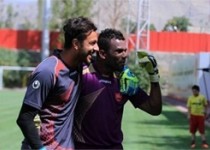 نیلسون در جواب سوشا/ اگر حضور من ناراحتت می کند از پرسپولیس جدا می شوم