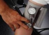 برای درمان فشار خونتان غذاهای پرچرب بخورید!