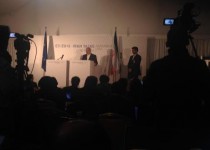 بیانیه پایانی نشست وین توسط ظریف و اشتون قرائت شد/ آذر ماه دور بعدی مذاکرات